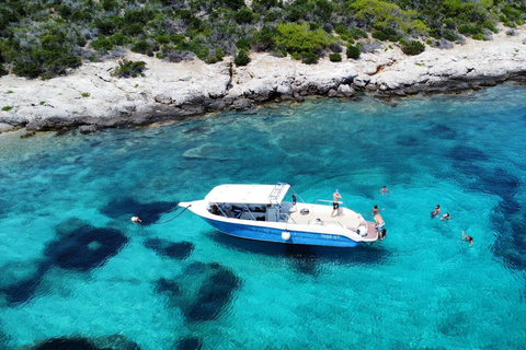 Split: Boat Tour to Blue Cave, Vis, Blue Lagoon, Hvar, Brač