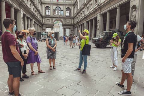 Florence: Walking Tour, Accademia Gallery & Uffizi Gallery Tour in Italian