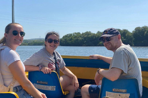 Explore a Ilha Divar:Natureza e passeios de barco nas águas do norte de GoaDescoberta da Ilha Divar: Aventuras na natureza no norte de Goa