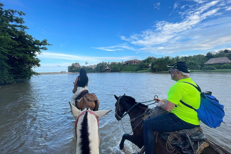 Santa Marta: Horseback riding on Los Naranjos beach Tayrona