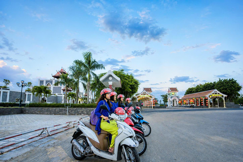 Da Nang Night Foodie & Sighseeing Motorbike by Ao Dai Riders Private Trip by 12 Tastings Included BBQ