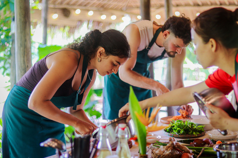 Hoi An: Cooking Class, Market Tour, Fishing & Basket Boating Private Culinary Journey