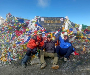 Desde Katmandú: Circuito del Annapurna y trekking al lago Tilicho de 16 días.