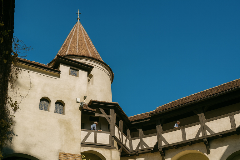 Bran Village & Burzenland Viewpoint Tour from Brașov