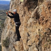 Von Estepona aus: Vía Ferrata de Casares - geführte Klettertour
