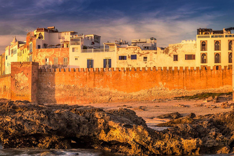 Voyage d'Agadir à Essaouira Visitez la ville ancienne et historique.