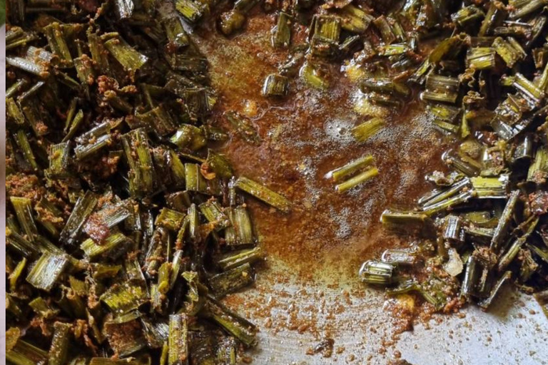 Ayutthaya: Thai Lip Balm Workshop & Market Tour