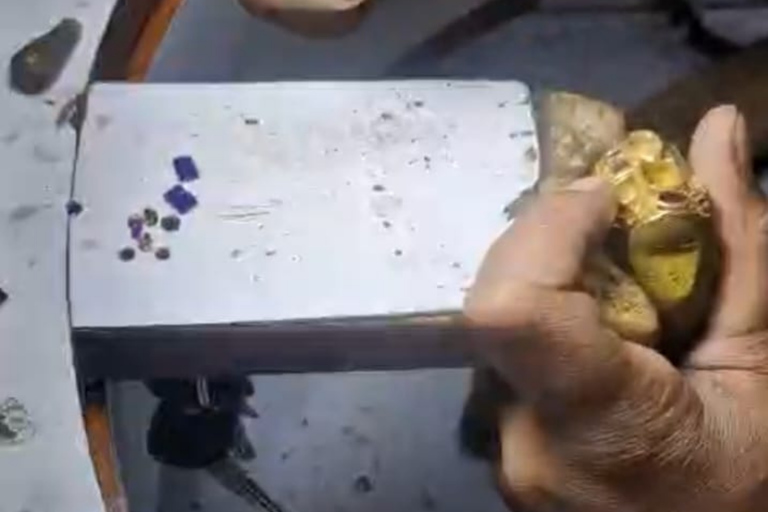 Experience Jaipur: Jewelry Making &amp; Stone Cutting with Lunch