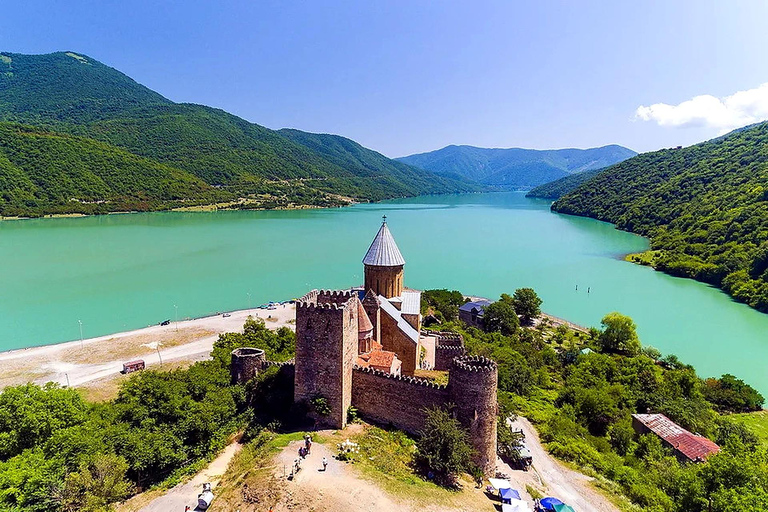 From Tbilisi: Kazbegi & Gudauri Full-Day Tour with Guide