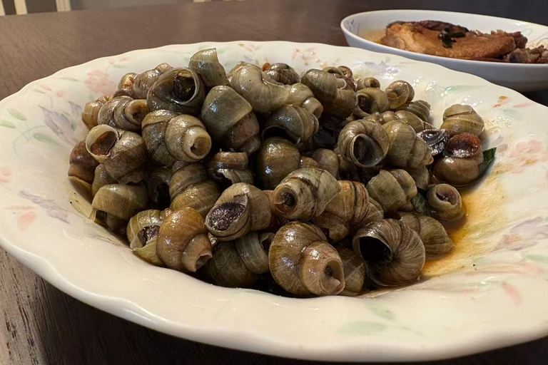 Shanghai food experience: Home dining with locals