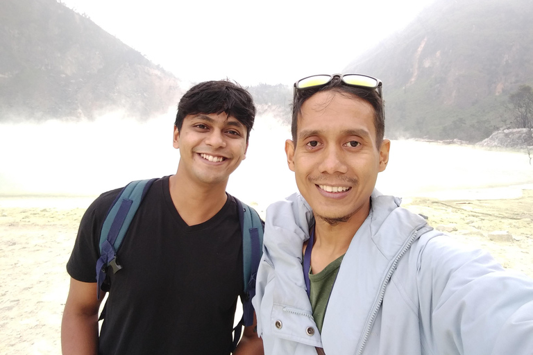 Bandung : Private Tour Guide Sightseeing (Costum tour)