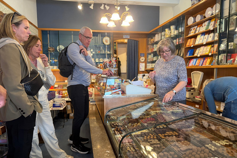 Lucerne: Culinary Tour with Cheese, Chocolate, and Drink