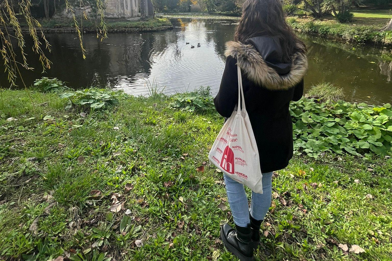 Geführte Tour durch den Königspalast von Caserta: Entdecke den Königspalast und die GärtenEnglischsprachige Tour mit Zug ab Neapel inklusive