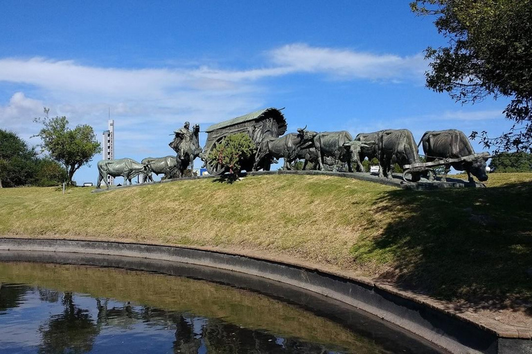 Montevideo: 4-Hour Guided City Tour with Hotel Pickup Service Montevideo: 4-Hour Guided City Tour with Hotel Pickup