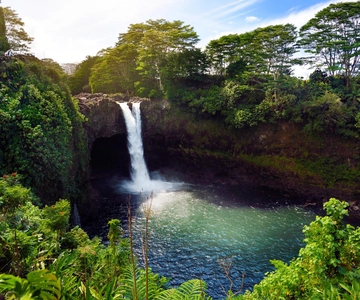 Isola Grande: Vulcano, Spiaggia di Sabbia Nera, Cascata, con Pranzo