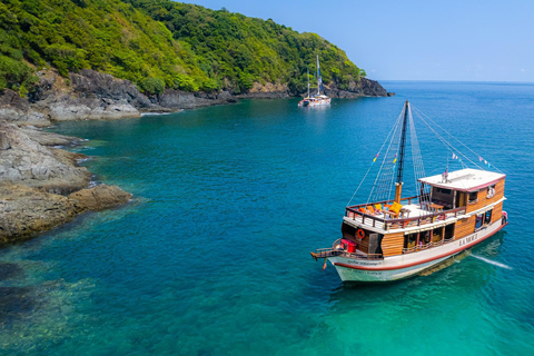 Phuket: Excursión de un día en crucero con almuerzo en barco tradicional