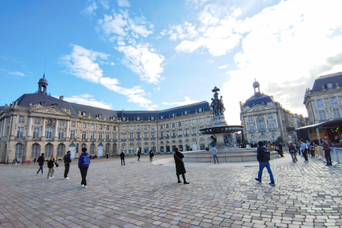 Bordeaux by gravel bike : Historic center & Vineyards Bordeaux by gravel bike : Entre-Deux-Mers vineyards