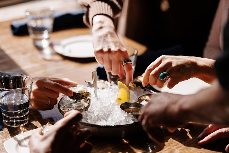 Noshes at the Space Needle: Ultimate Seattle Food & Culture