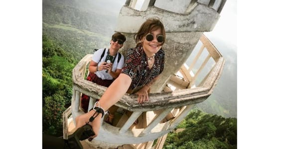 Führung von Kandy zum Waisenhaus in Pinnawala und nach Ambuluwawa