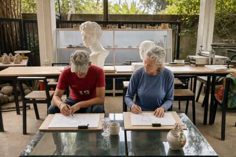 Chiang Mai: Art Class, Gallery Visit & North Thai Lanna Meal - Image 3