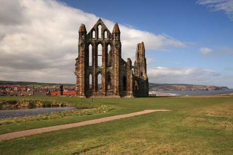 From York: Yorkshire Moors and Whitby Small-Group Day Trip