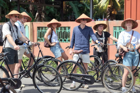 Yogyakarta: Kulon Progo Village Cycling Tour with Snacks