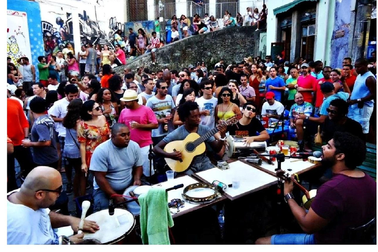 BEST LOCAL FRIEND FOREVER - Customized Tour with a Carioca