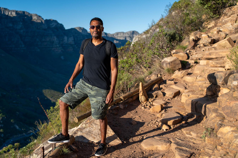 Cape Town: Lion's Head Hike with a Content Creator