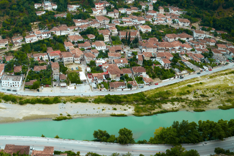 Au départ de Tirana : Circuit de 14 jours dans les Balkans avec hébergement