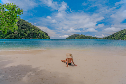 Phuket or Khaolak: Surin Islands 3day-2night Snorkeling Tour From Phuket: Surin Islands 3 day and 2night Snorkeling Tour