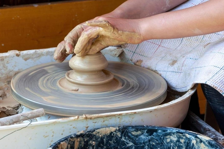 Delhi till Agra: Berättelser om Taj Mahal och lokalt livPrivat Agra-resa från Delhi – bil, guide och biljetter