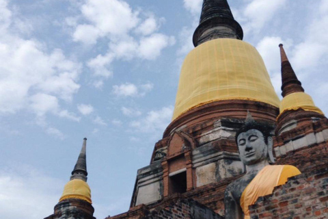 Ayutthaya: Tuk-Tuk Tour Options Boat Trip or Thai Costume Half Day Tuk-Tuk Heritage Tour