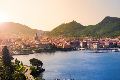 Mailand: Privater Bootsausflug und Besuch der Städte Como und Bellagio