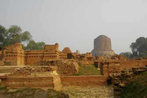 Viagem de 1 dia a Varanasi e Sarnath + Ganga Aarti + passeio de barcoTudo Incluído