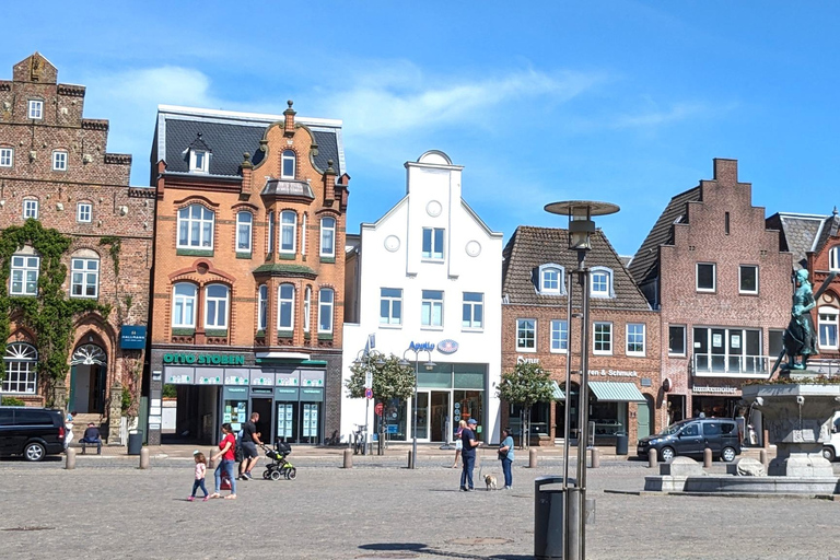 Husum: Romantische Altstadt und Hafen Selbstgeführte Tour