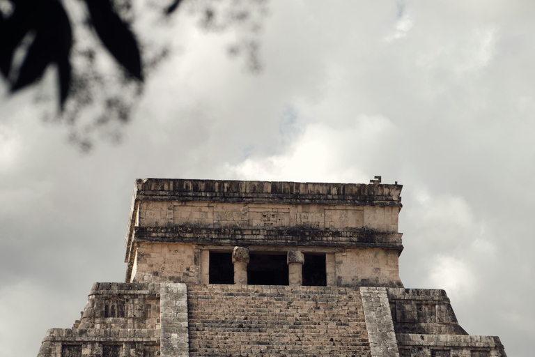From Riviera Maya: Adventure in Chichen Itza, cenote and Valladolid!