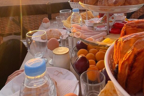 Marrakech : Vol en montgolfière, petit déjeuner berbère et balade à dos de chameau