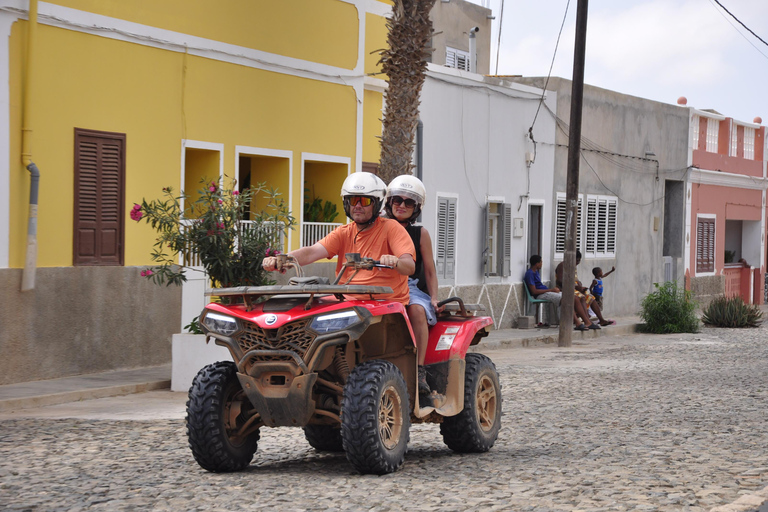 São Vicente: Wycieczka quadem w Mindelo - 4 godziny adrenalinyDouble Quad (1 kierowca + 1 pasażer)