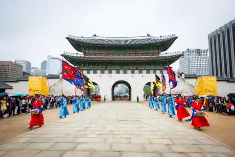 Seoul: Max Out Must Visit City Highlights Panoramic Day Tour