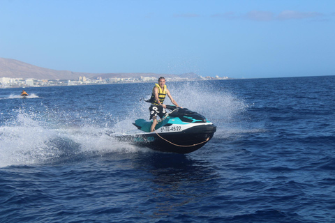 From Puerto Colon : 1 hour adrenaline JetSki tour 1 Hour, for 1 person