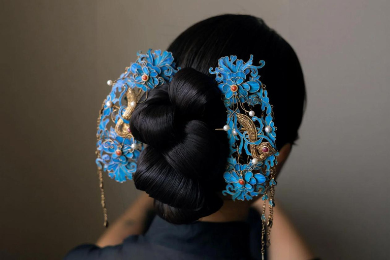 Shanghai: Your Own Kingfisher-Style Jewelry Experience