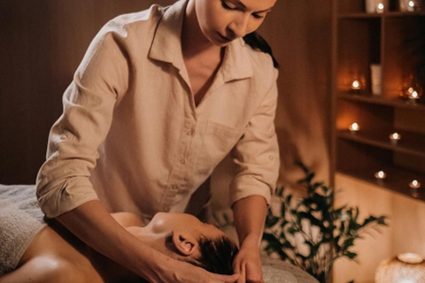 Mumbai: Ayurvedic Therapy at Sohum Luxury Spa Potli Traditional Ayurvedic Massage