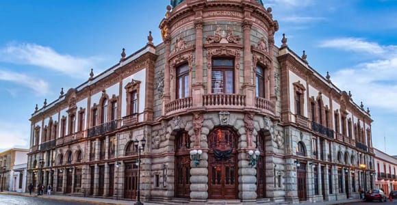 Oaxaca: Art, History, and Living Culture in the Historic Center