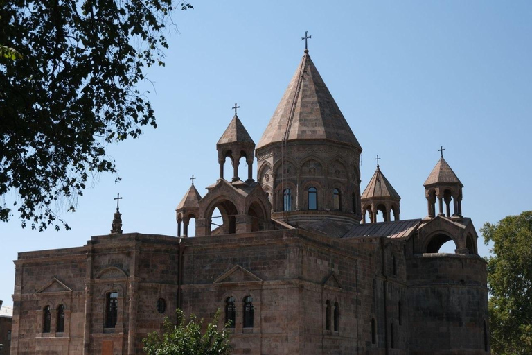 From Yerevan: Khor Virap & Echmiadzin Private EV Tour