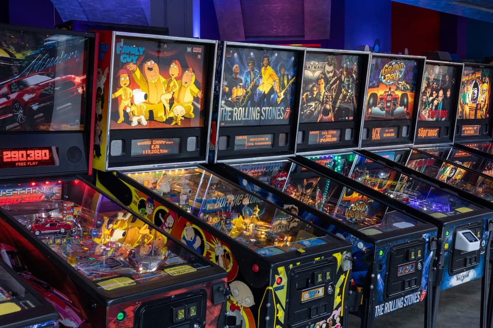 Orlando: The Pinball Palace at Dezerland Park Offer | GetYourGuide