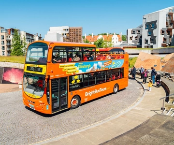 Edinburgh: Hop-On Hop-Off Combo City and Britannia Bus Tour