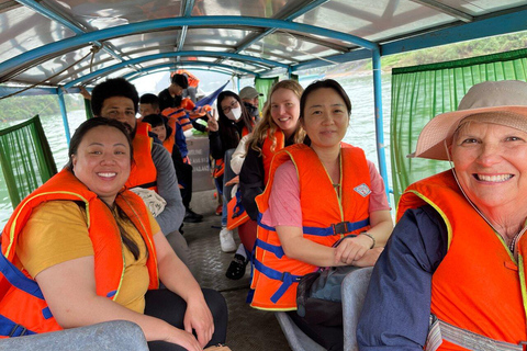 Vanuit Dong Hoi/Phong Nha: Paradijsgrot -Phong Nha GrottentochtTour zonder entreegelden