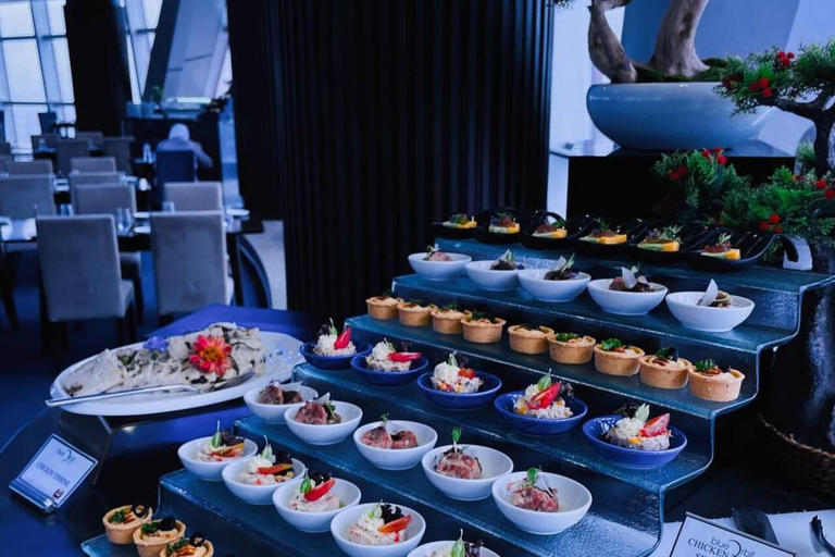 Colombo: Lotus Tower Guided Tour, Buffet Meal, and Views