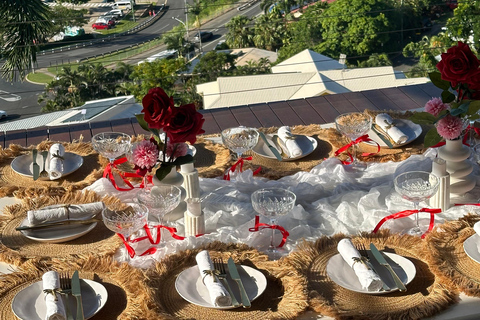 Airlie Beach - Luxurious pop up picnic at Headlands Park