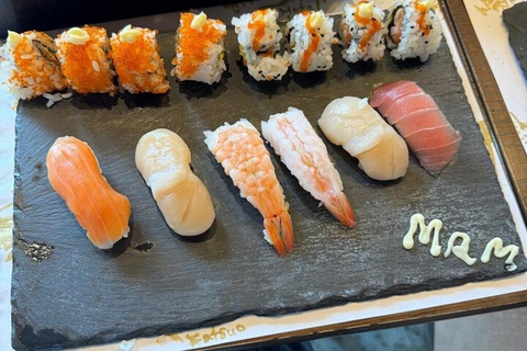 Privat sushi-workshop: Kocken kommer till ditt hotellSkräddarsydd kurs